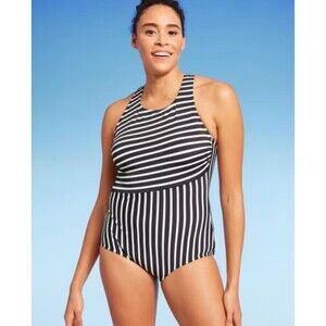 NWT Land’s End UPF 50 Full Coverage High Neck Tugless One Piece Suit